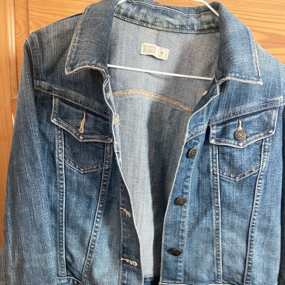Old Navy Maternity Jean Jacket-Size Medium